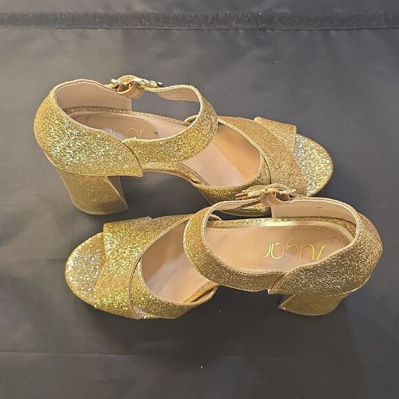 SUGAR LEEZA GOLD GLITTER CRISS-CROSS STRAP BLOCK HEEL HEIGHT SANDAL - Picture 4 of 16